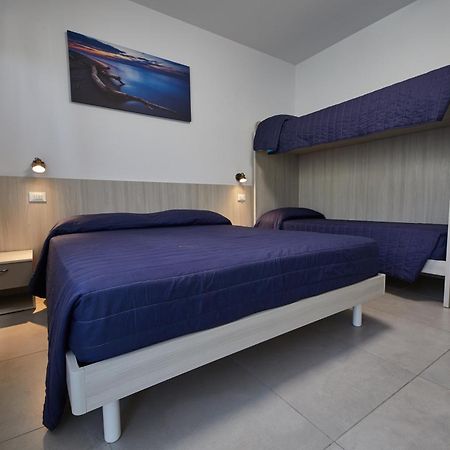Lilium Maris Hotel Bibione Exterior foto